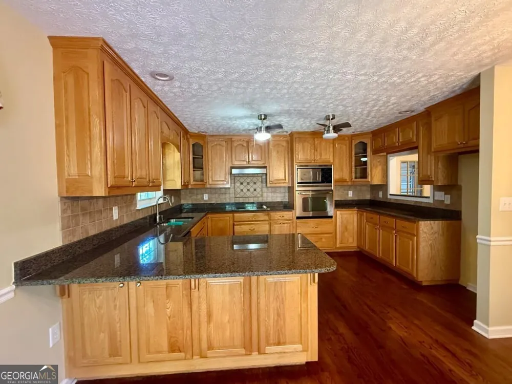 148 Swan Sanders RD Hartwell, GA 30643