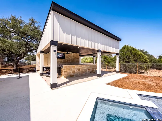 85 RANCH HTS Boerne, TX 78015