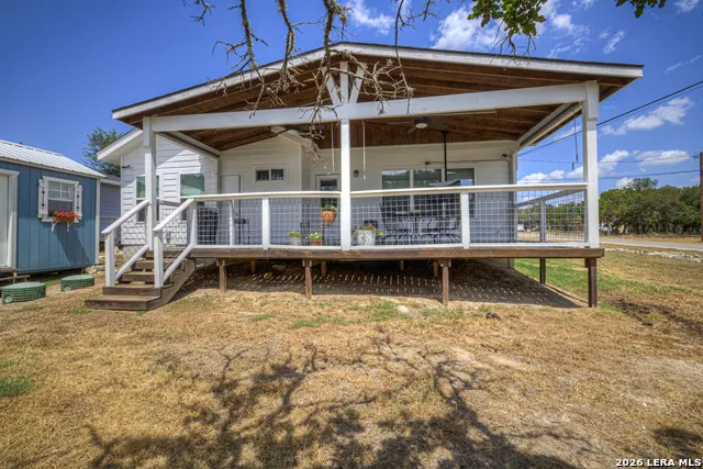2870 Candlelight Canyon Lake, TX 78133