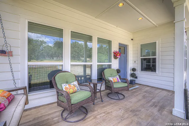 2870 Candlelight Canyon Lake, TX 78133