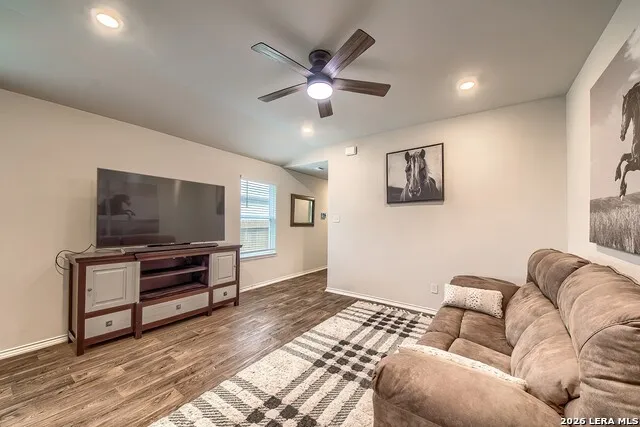 13858 SILTSTONE LOOP San Antonio, TX 78253