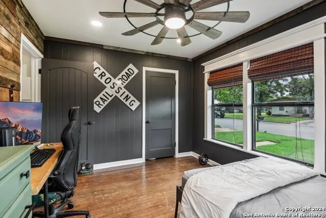 464 S Washington Avenue New Braunfels, TX 78130