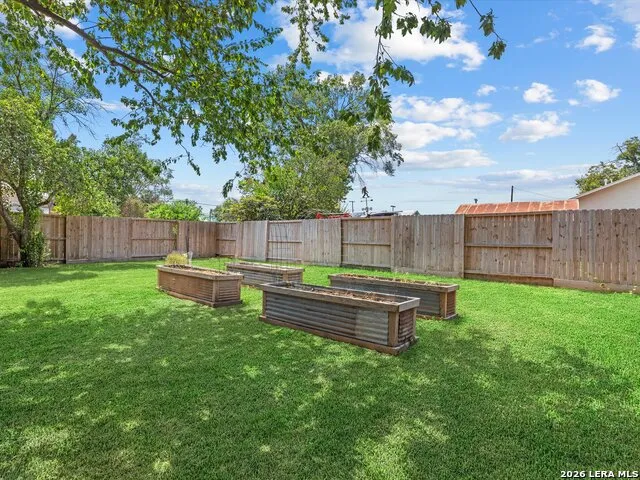 464 S Washington Avenue New Braunfels, TX 78130