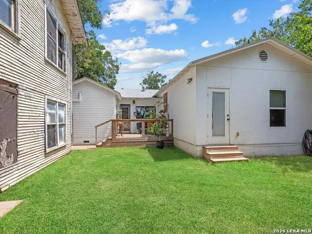 464 S Washington Avenue New Braunfels, TX 78130