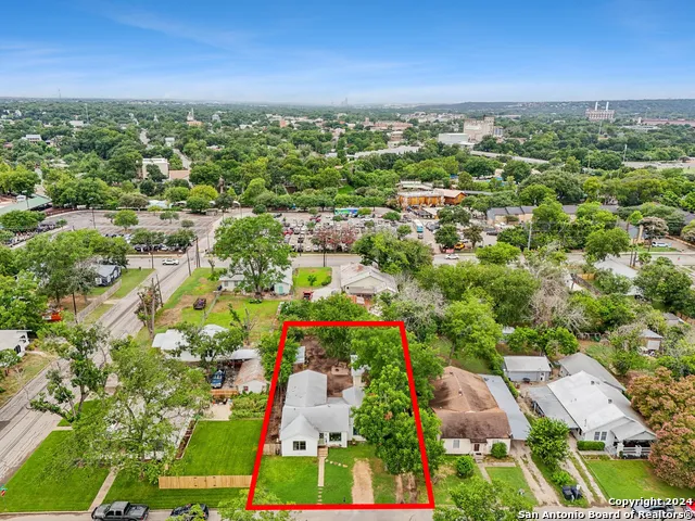 464 S Washington Avenue New Braunfels, TX 78130