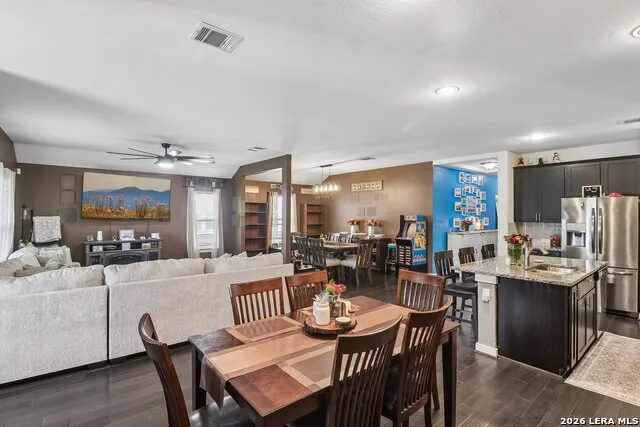 3944 Legend Mdws New Braunfels, TX 78130