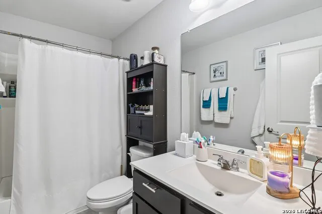 3944 Legend Mdws New Braunfels, TX 78130