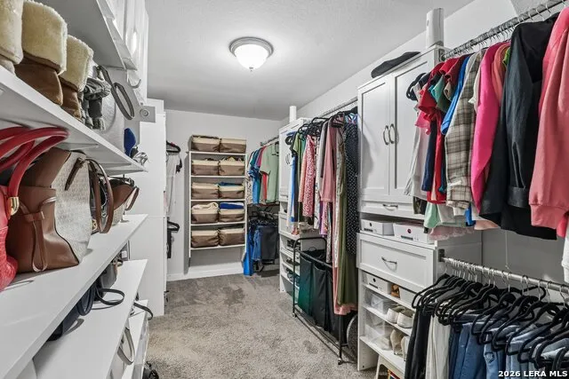 3944 Legend Mdws New Braunfels, TX 78130