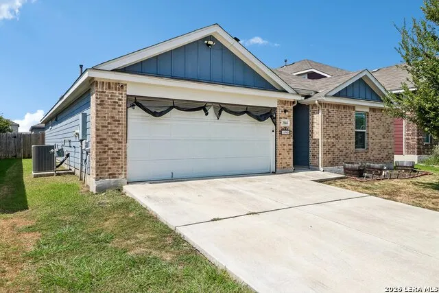 3944 Legend Mdws New Braunfels, TX 78130