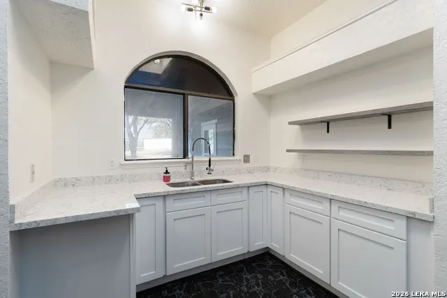 2949 Ash Field Dr San Antonio, TX 78245