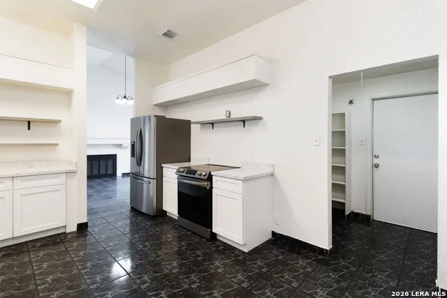 2949 Ash Field Dr San Antonio, TX 78245