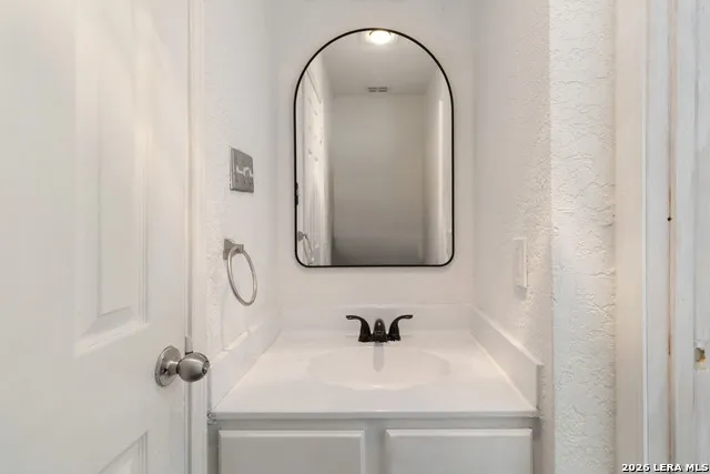 2949 Ash Field Dr San Antonio, TX 78245