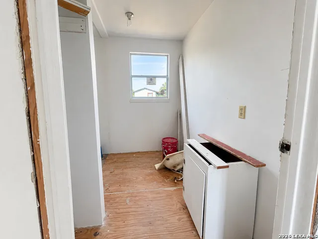 19195 Fm 791 Campbellton, TX 78064