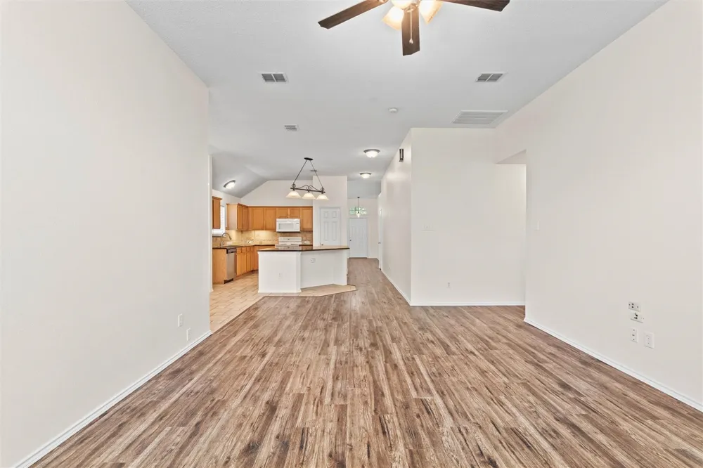 1526 Sugar Bush Trail Allen, TX 75002