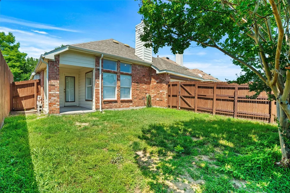 1526 Sugar Bush Trail Allen, TX 75002