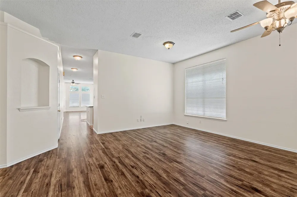 1526 Sugar Bush Trail Allen, TX 75002