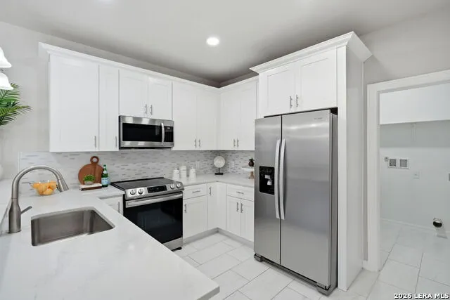 1224 BLUERIDGE DR Canyon Lake, TX 78133