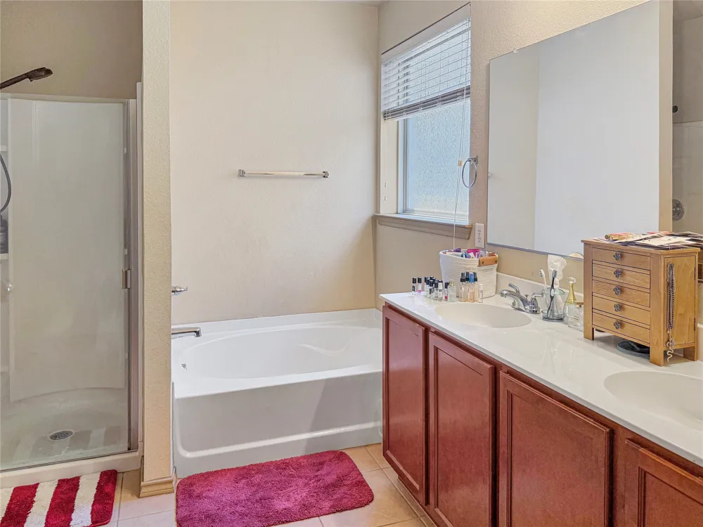 1805 Overlook Drive Lancaster, TX 75146