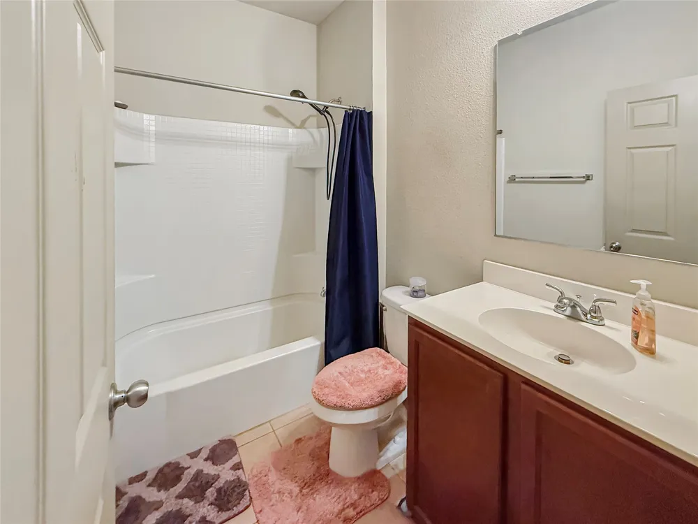 1805 Overlook Drive Lancaster, TX 75146