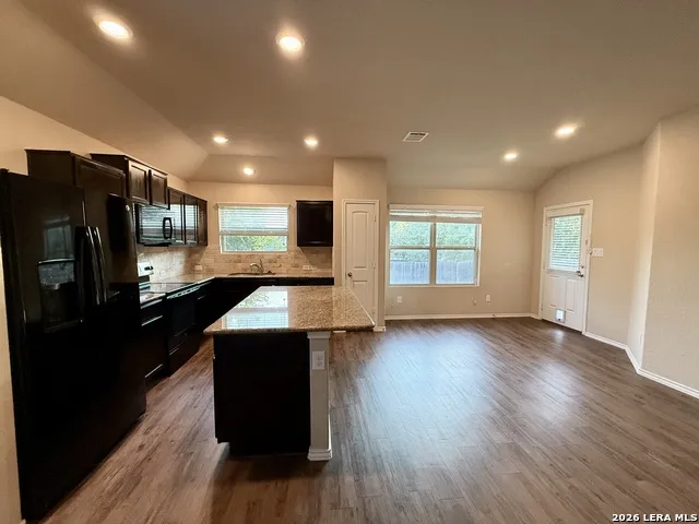 2934 Meadow New Braunfels, TX 78130