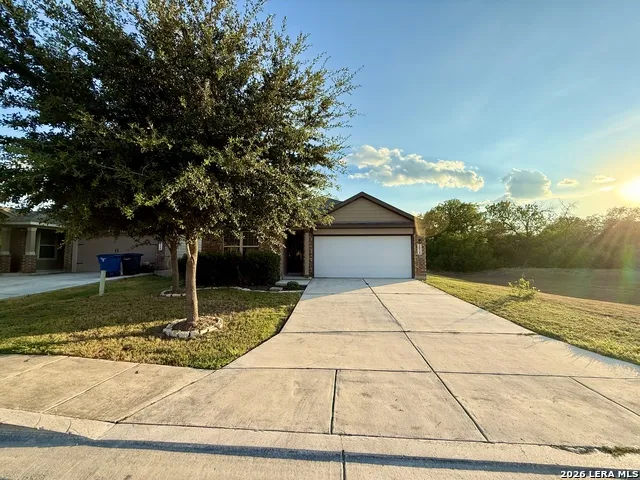 2934 Meadow New Braunfels, TX 78130