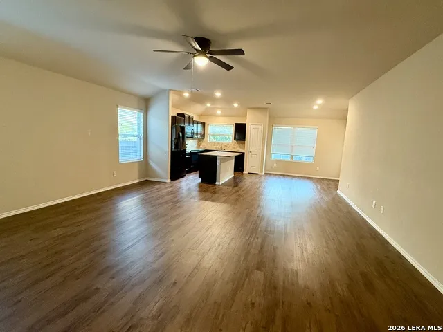 2934 Meadow New Braunfels, TX 78130