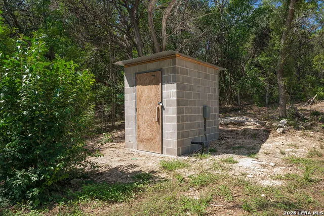 10096 WHIP O WILL WAY Helotes, TX 78023