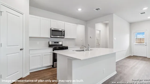 13116 Frollo Falls San Antonio, TX 78253