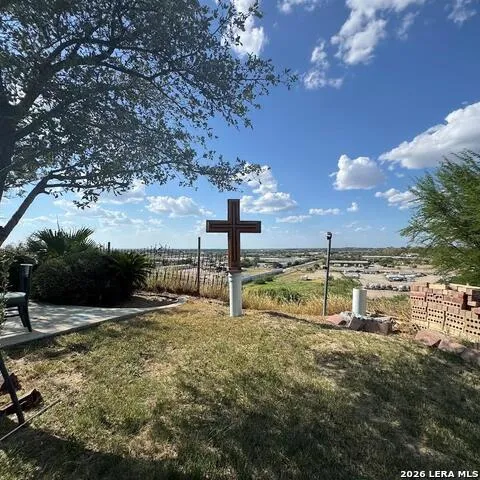 1707 Rainbow Road Eagle Pass, TX 78852
