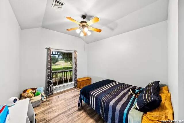 516 Lake Valley Dr La Vernia, TX 78121