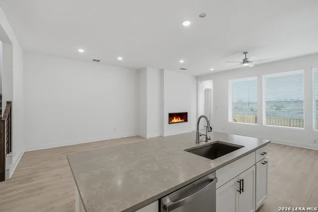2202 Briggs Summit San Antonio, TX 78245