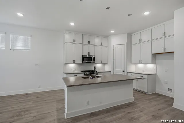 2202 Briggs Summit San Antonio, TX 78245