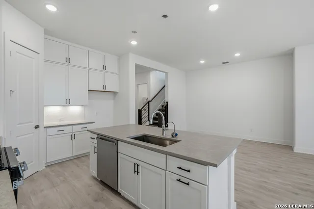 2202 Briggs Summit San Antonio, TX 78245