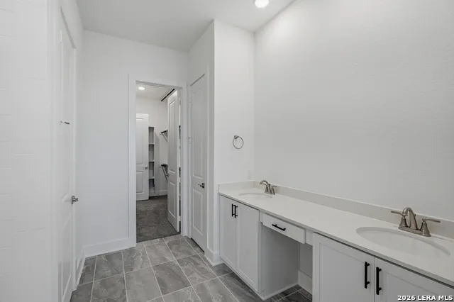 2202 Briggs Summit San Antonio, TX 78245