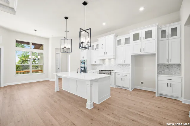 671 Legend Park Castroville, TX 78009