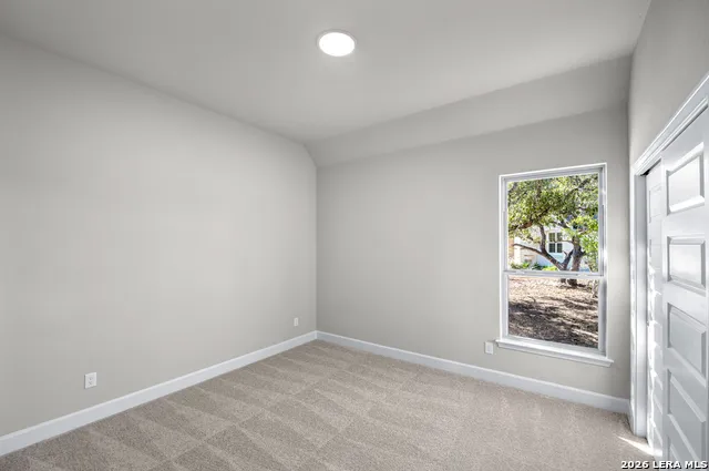 142 Secretariat Ave. Castroville, TX 78009