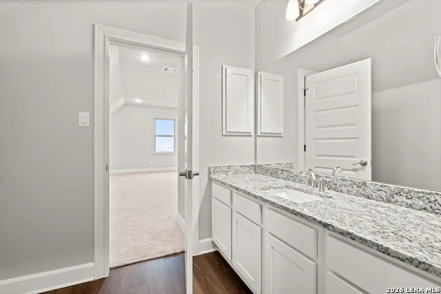 142 Secretariat Ave. Castroville, TX 78009
