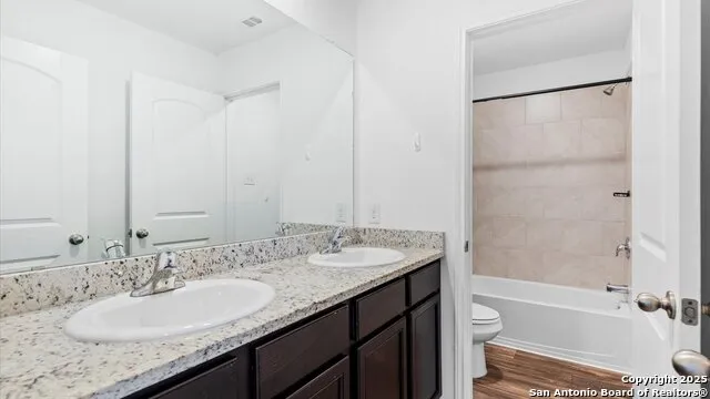 3923 Trail De Paris New Braunfels, TX 78132