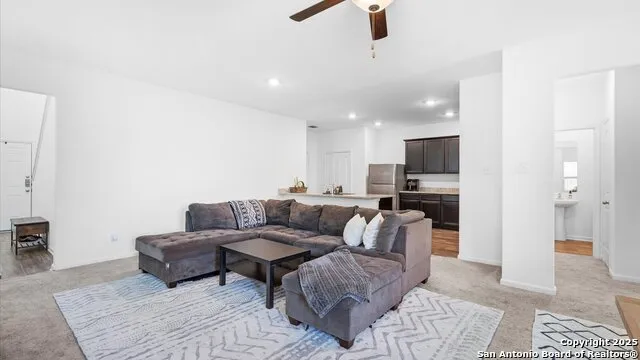 3923 Trail De Paris New Braunfels, TX 78132