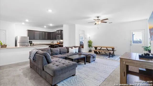 3923 Trail De Paris New Braunfels, TX 78132