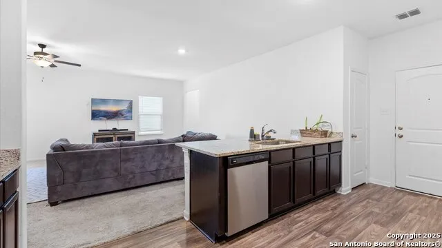 3923 Trail De Paris New Braunfels, TX 78132