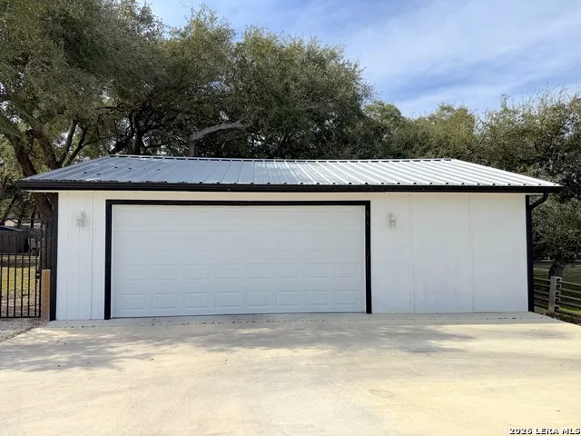 301 Canyon Edge Canyon Lake, TX 78133