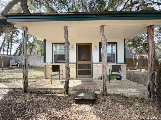 301 Canyon Edge Canyon Lake, TX 78133