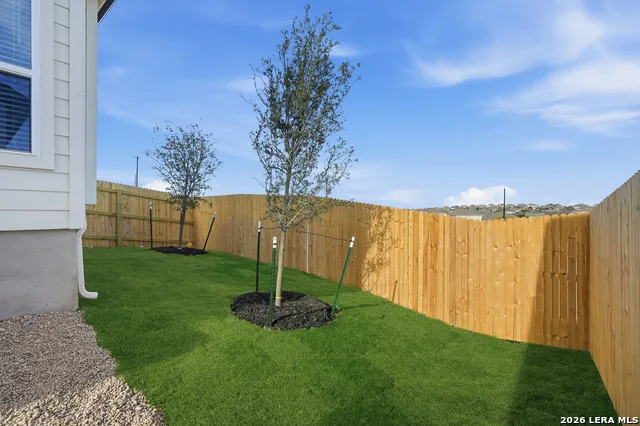 2210 Briggs Summit San Antonio, TX 78245