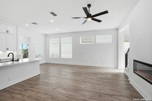 2210 Briggs Summit San Antonio, TX 78245
