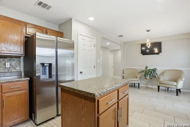 5930 Sapphire Cave San Antonio, TX 78222