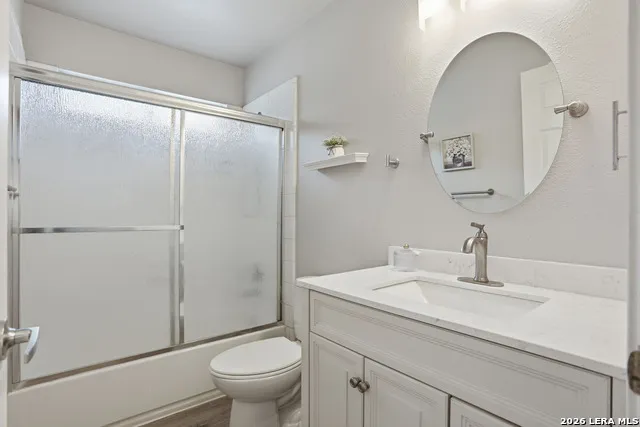 5930 Sapphire Cave San Antonio, TX 78222