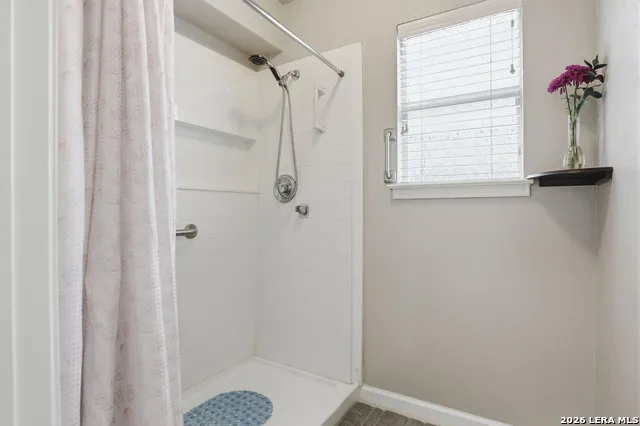 5930 Sapphire Cave San Antonio, TX 78222
