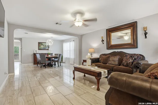 5930 Sapphire Cave San Antonio, TX 78222