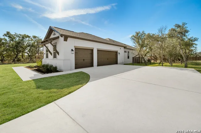 159 Bauer Castroville, TX 78009